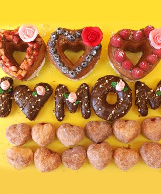 Mother's day gift donuts set
