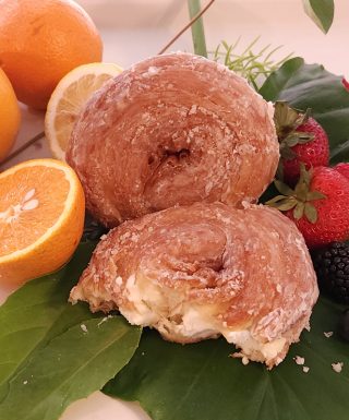 Croissant Roll, Croissant Roll Donuts, Cream cheese Croissant Roll
